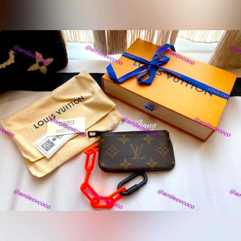 🦄Unicorn! LOUIS VUITTON x VIRGIL ABLOH POCHETTE CLE MONOGRAM Coin/Card holder🦄
